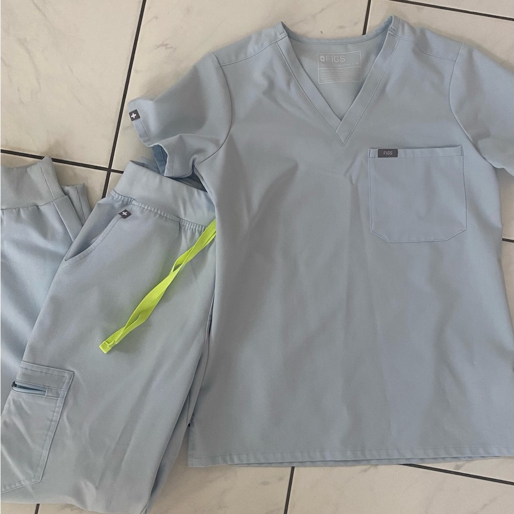 Figs Women's Scrub Set in Light Blue with Neon Yellow Drawstring